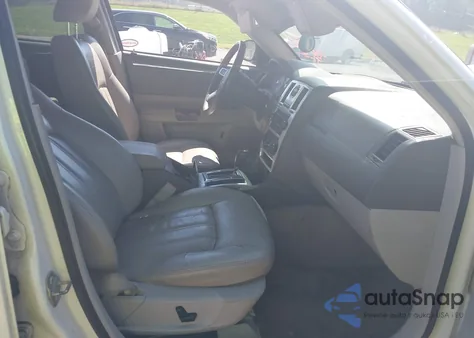 2007 Chrysler 300C из США, поврежденный, VIN 2C3KA63H37H606493